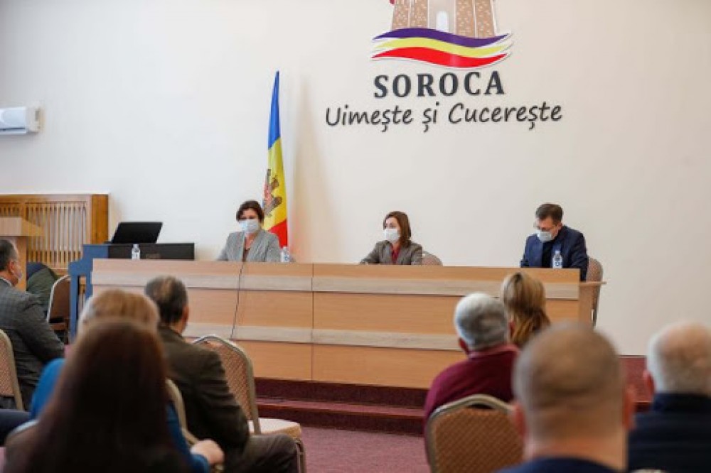 Maia Sandu către funcționari: „Trebuie să construim un serviciu public integru, competent și eficient, în care oamenii sunt promovați după merite”